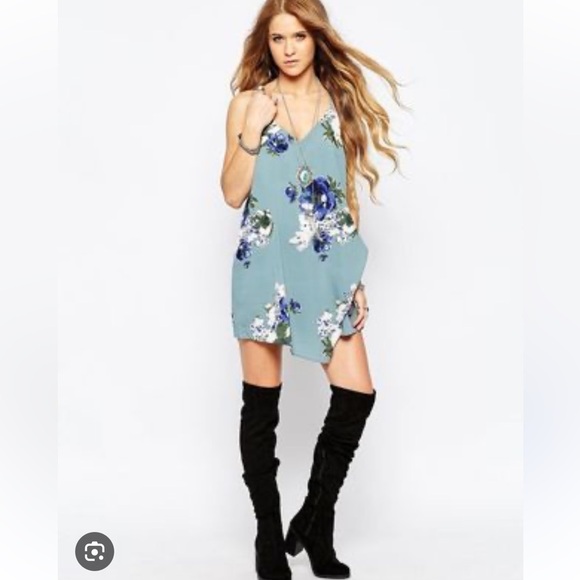 Free People Dresses & Skirts - Free People Blue Floral Slip Dress
